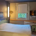 Ibis Budget Saint-omer Centre 2*