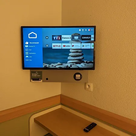 Ibis Budget Saint-omer Centre Hotel 2*