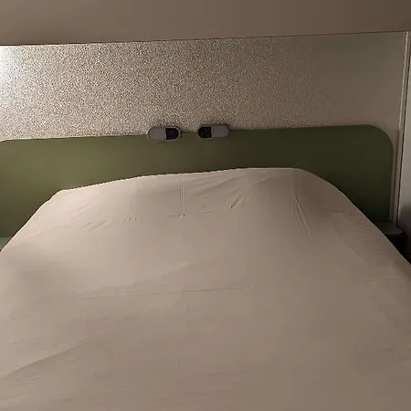 Ibis Budget Saint-omer Centre Hotel